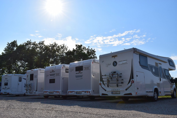 Kamperi za najam - Camper for rent, Najam kampera u Hrvatskoj | Camper Adriatic Pazin